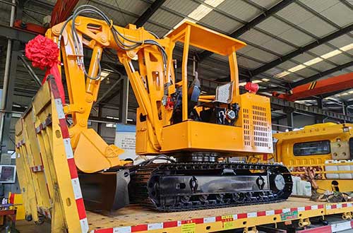 山东东矿安重工有限公司生产的履带式挖掘机发货 